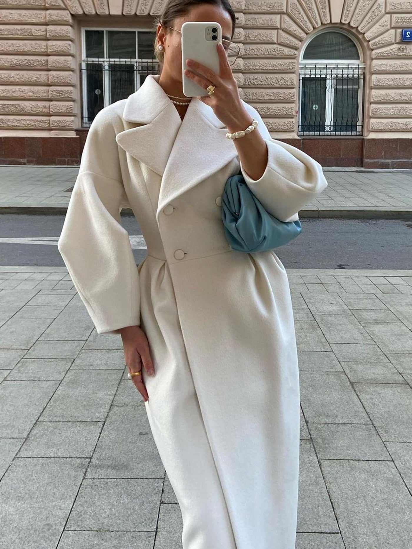 Renata Double-breasted Lantern Sleeve Coat - White